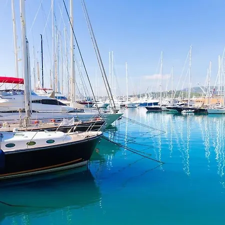 Au Coeur De Port-leucate *